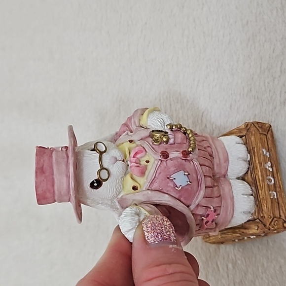 The Patchville Bunnies Collection Mayor Cornelius Bunny Decor - Picture 3 of 11